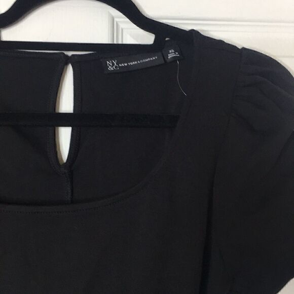 NWT NY&C Black crop legged jumpsuit with sash - Picture 2 of 3